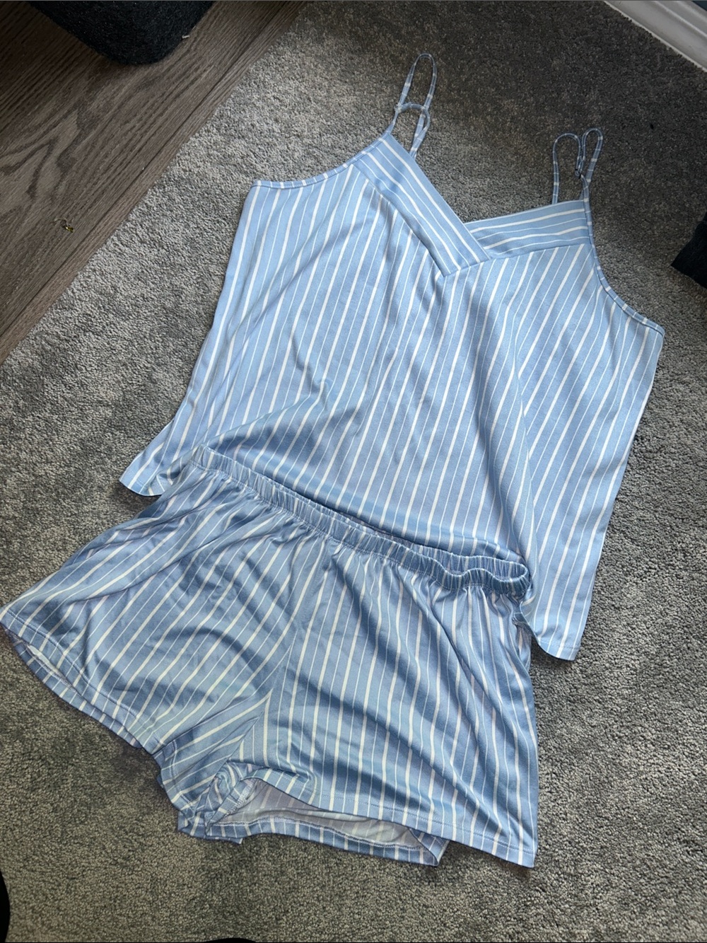Women’s Light Blue Striped Cami & Short Sleep Set (2 tops, 2 shorts)